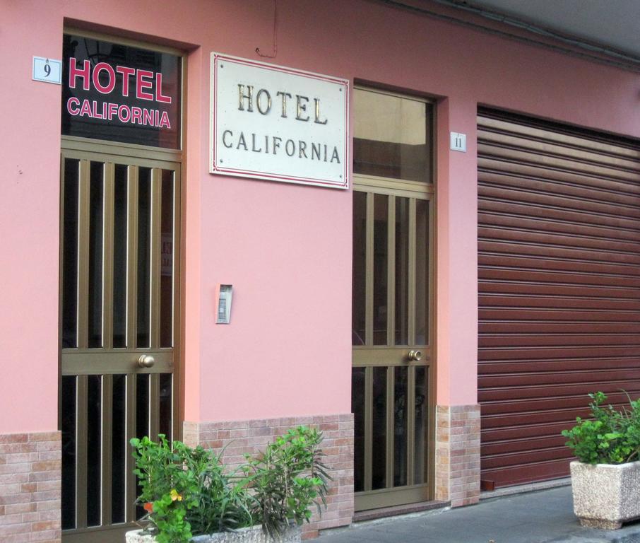 Hotel California Milazzo Eksteriør billede